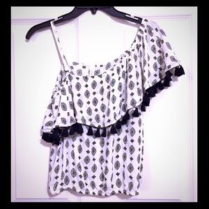 Xhilaration one shoulder top